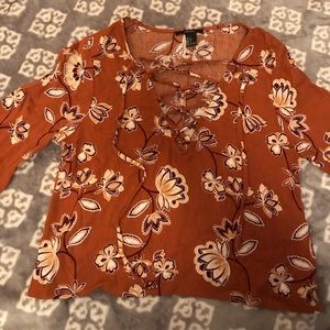 Khaki flower bell sleeve top!